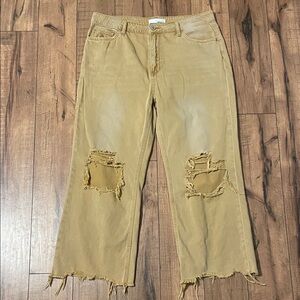 Wide-Leg Distressed Jeans